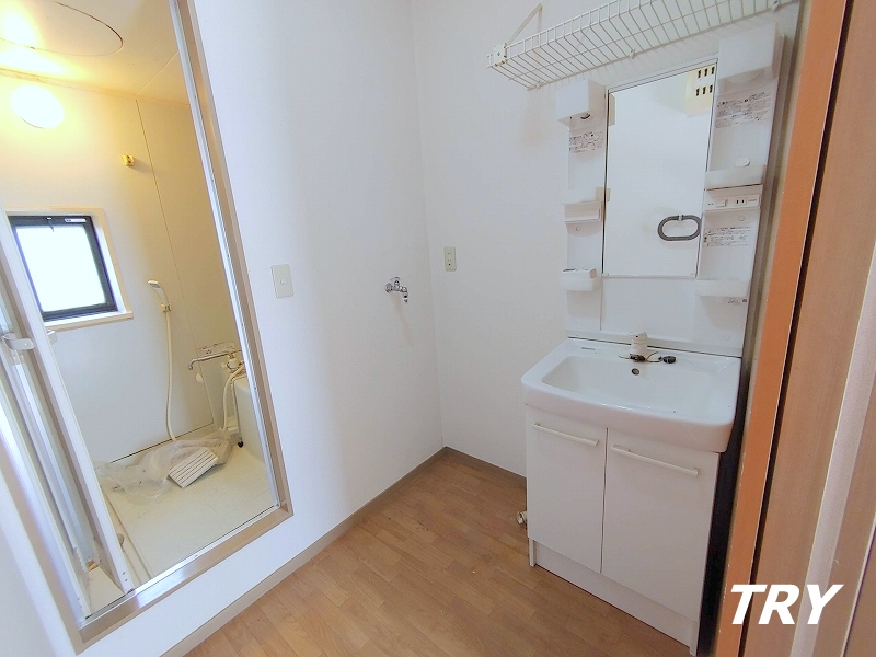 洗面設備　シャンプードレッサー