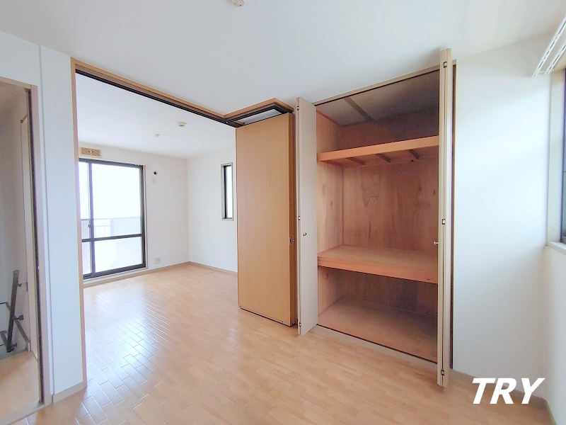 その他部屋・スペース　洋室4.5帖は可動式の間仕切り有り