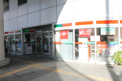 コンビニ　サンクス茨城水戸駅前店（コンビニ）まで286m