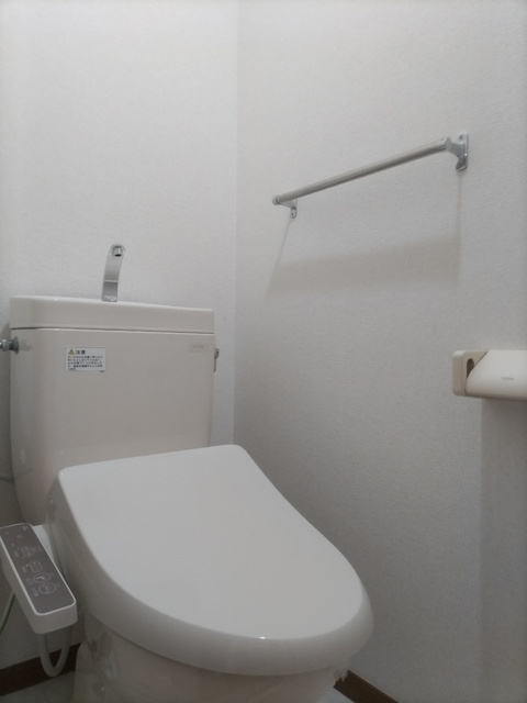 【セントラル・ヒルズのトイレ】