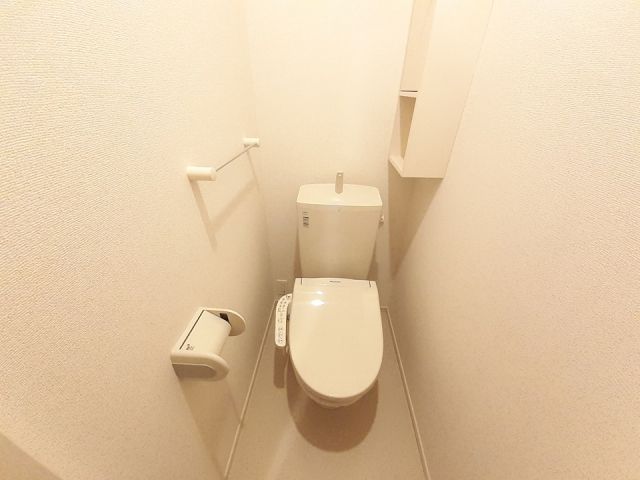 【アマーレ　スパーツィオ　Iのトイレ】