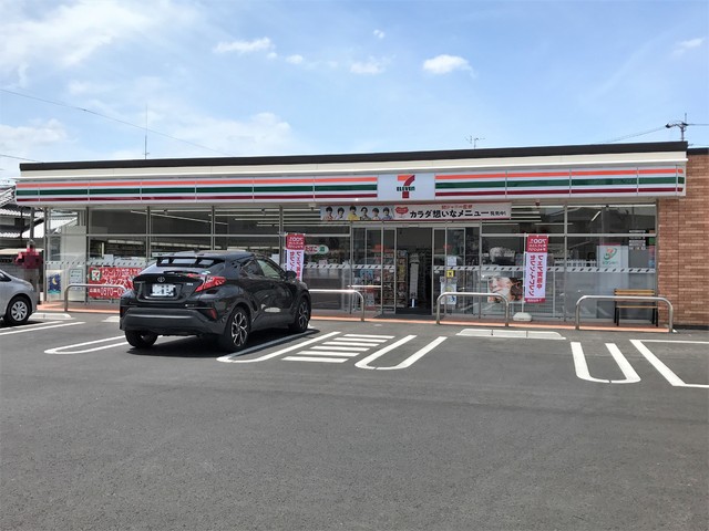 【松山市立花のマンションのコンビニ】