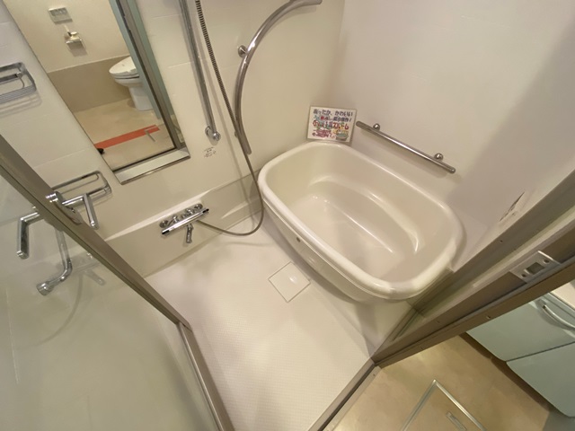 バス・シャワールーム