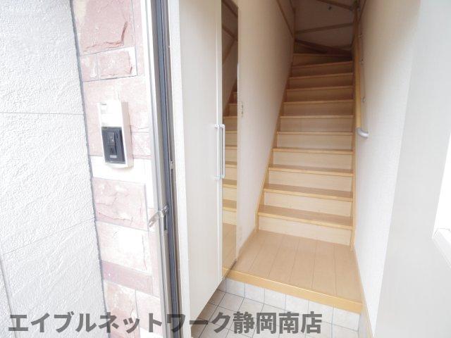 玄関　明るい玄関です