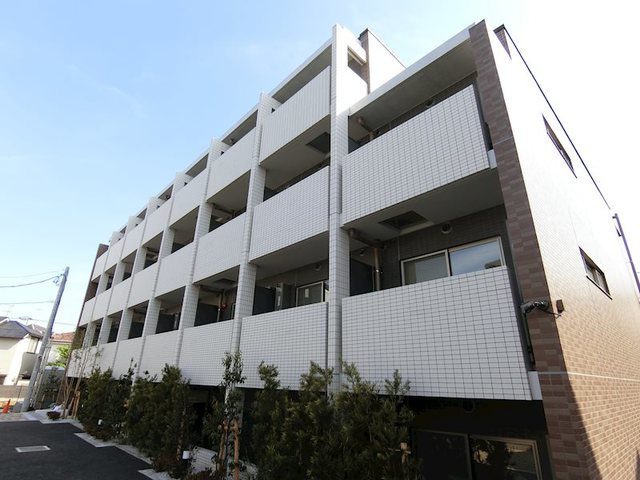 ディアレイシャス世田谷上町の建物外観