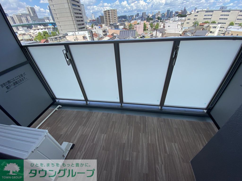 バルコニー　バルコニー