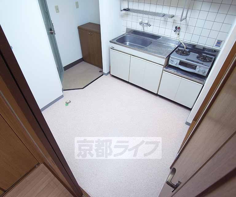 その他部屋・スペース　キッチン周りも広々。