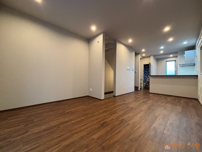 居室・リビング　写真は同タイプのお部屋です