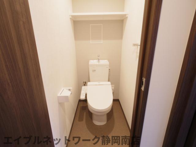 トイレ　清潔感のあるトイレです