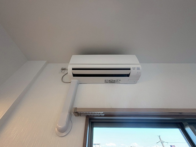 その他設備　エアコン2基