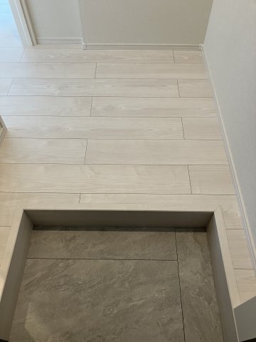 玄関　※同じシリーズの室内写真