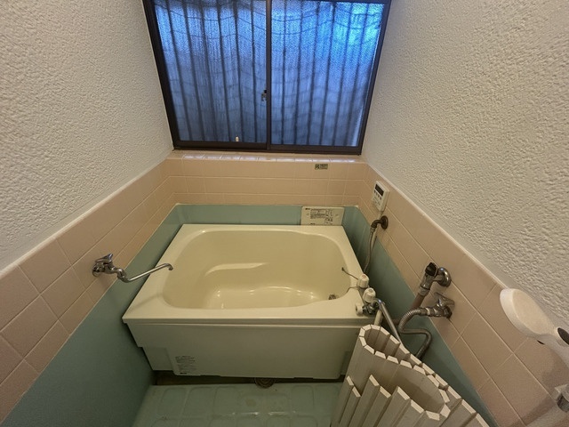 バス・シャワールーム　※写真は同タイプの別のお部屋になります。