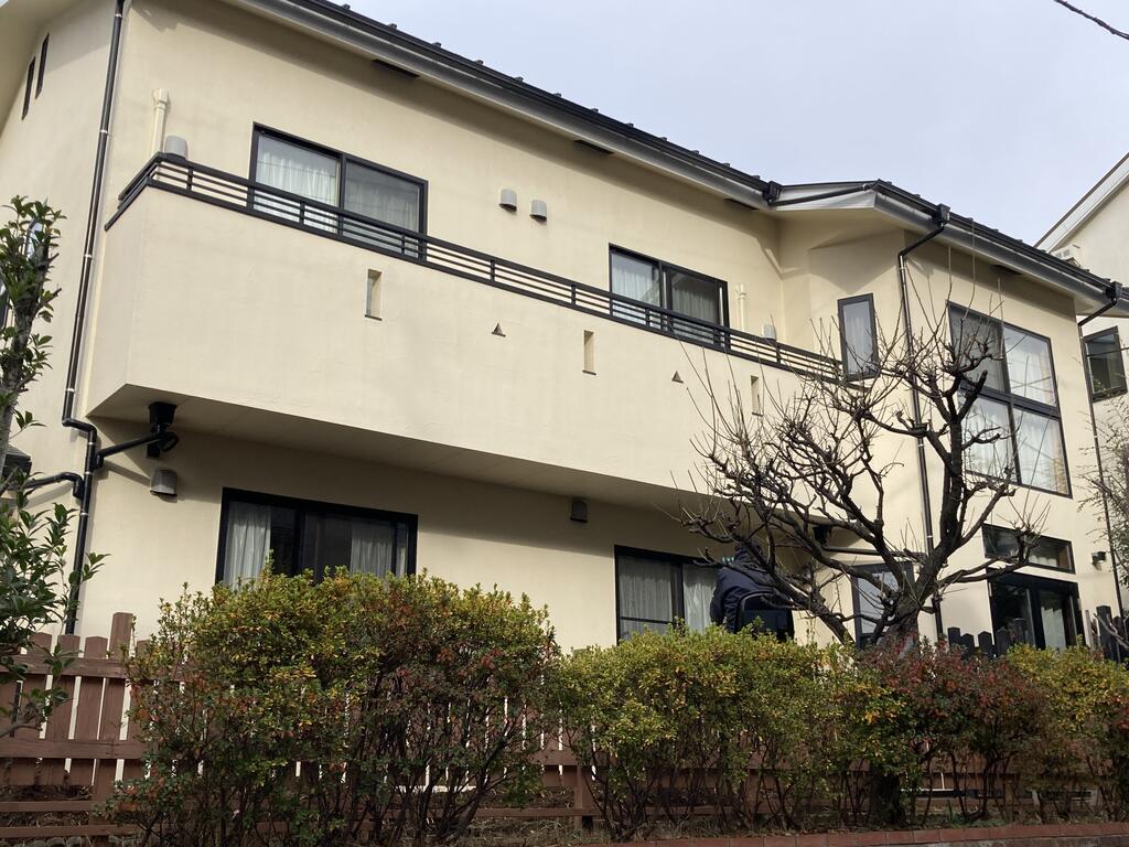建物外観　南庭側から