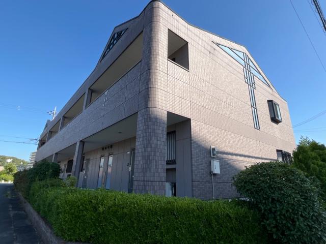 ロビー　外観写真（昼）