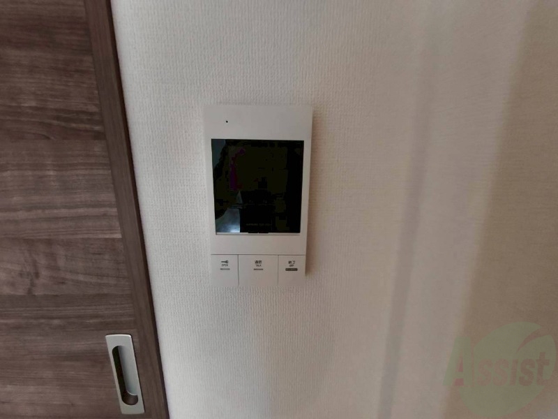 セキュリティ　インターホンです。オートロック付きで安心のマンションです。