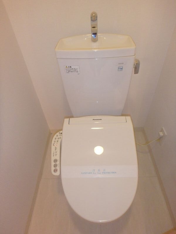 トイレ　※別室参考写真