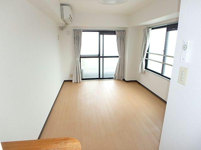 居室・リビング　洋室