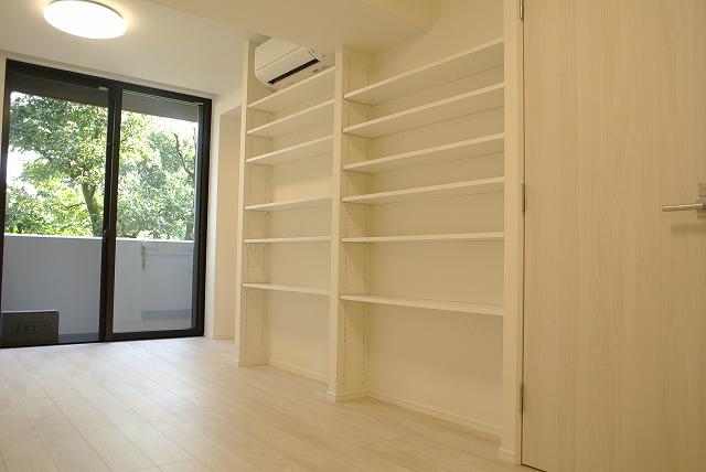 居室・リビング　居室