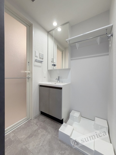 洗面設備　洗面脱衣所付き！独立洗面台が便利です♪♪