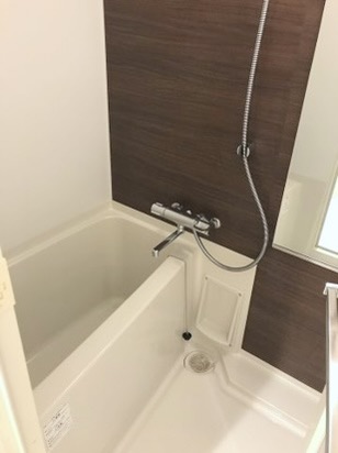 バス・シャワールーム　風呂