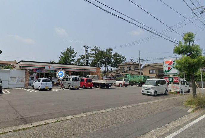 コンビニ　セブンイレブン新潟松浜6丁目店（コンビニ）まで119m