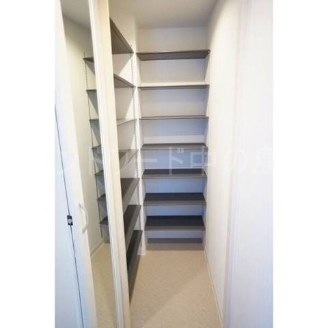 玄関　詳細は、ウィンドワード中の島店までご相談下さい。