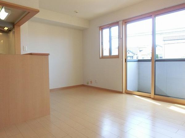 居室・リビング　広々リビング！