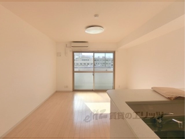 居室・リビング　洋室