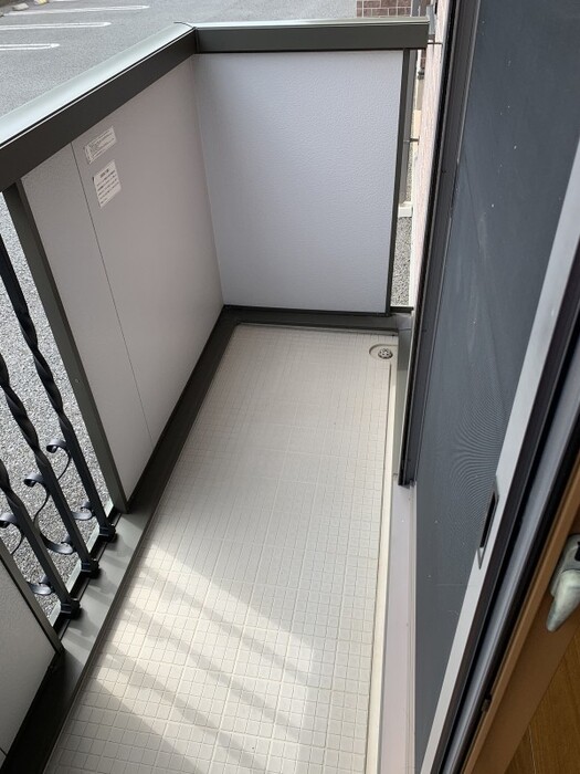 バルコニー　バルコニー