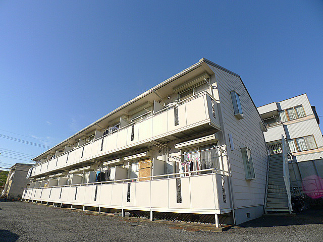 建物外観　ベルハイムのご紹介は住まいの窓口　アソシエへお任せ下さい。