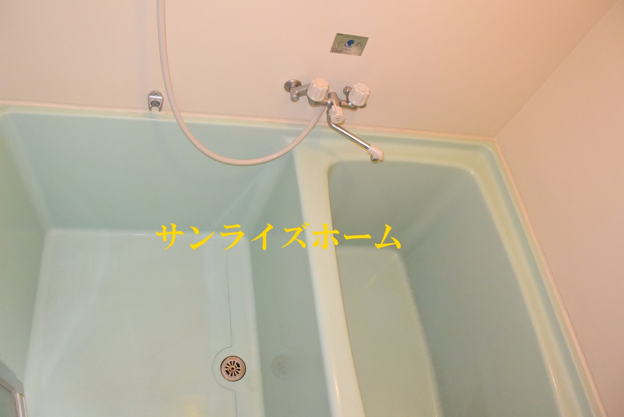 マルセイビルの風呂写真