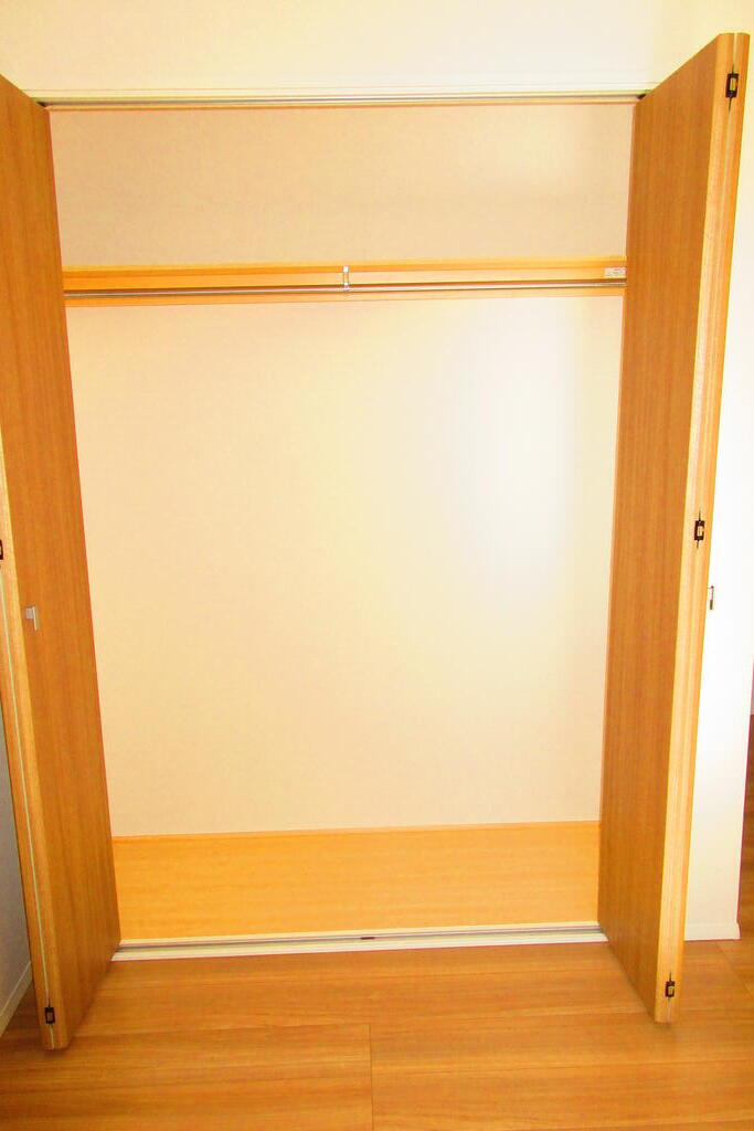 収納　各部屋にクローゼット及び収納スペースがあります