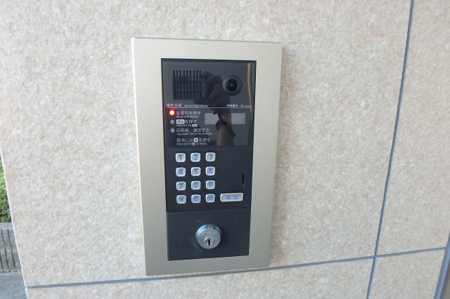 セキュリティ　オートロック完備