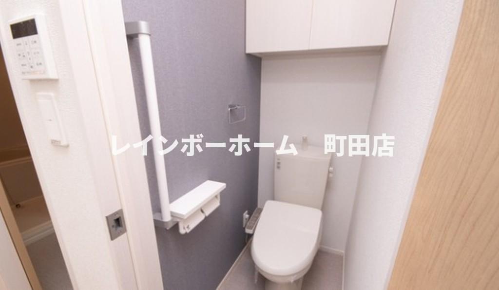トイレ　※同施工会社参考写真です。