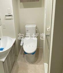 トイレ　※同仕様参考写真