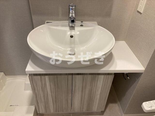 洗面設備　※同仕様参考写真