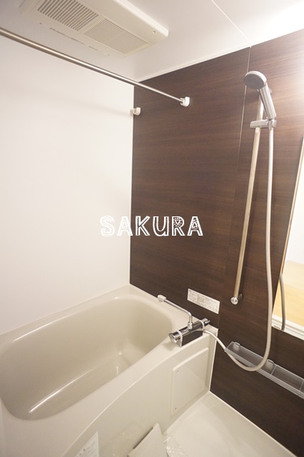 バス・シャワールーム　日々の疲れを癒すお風呂です♪