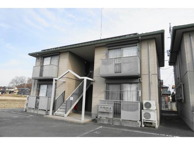 建物外観　外観は落ち着いています