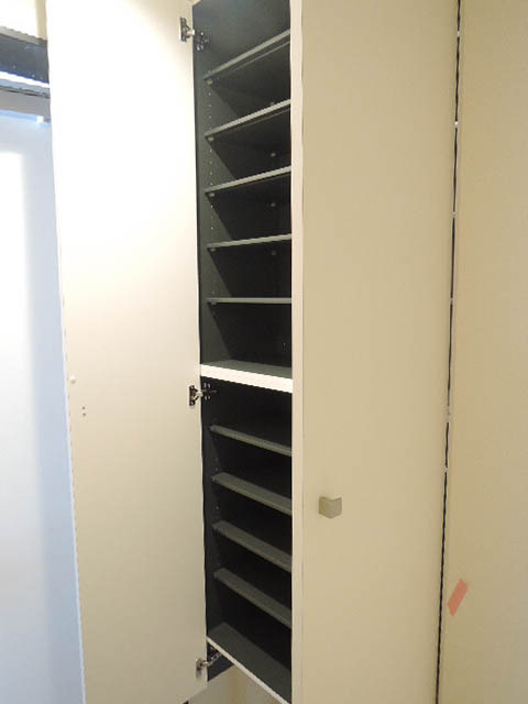 玄関　靴もたくさん入るシューズボックス