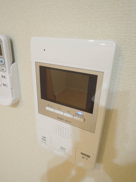 セキュリティ　安心のＴＶモニタ付インタホン