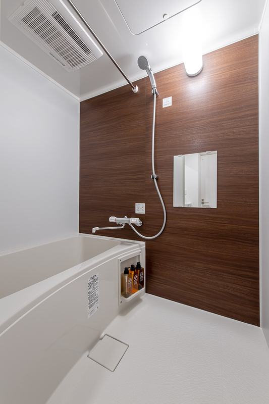 バス・シャワールーム　浴室暖房乾燥機付きバスルーム