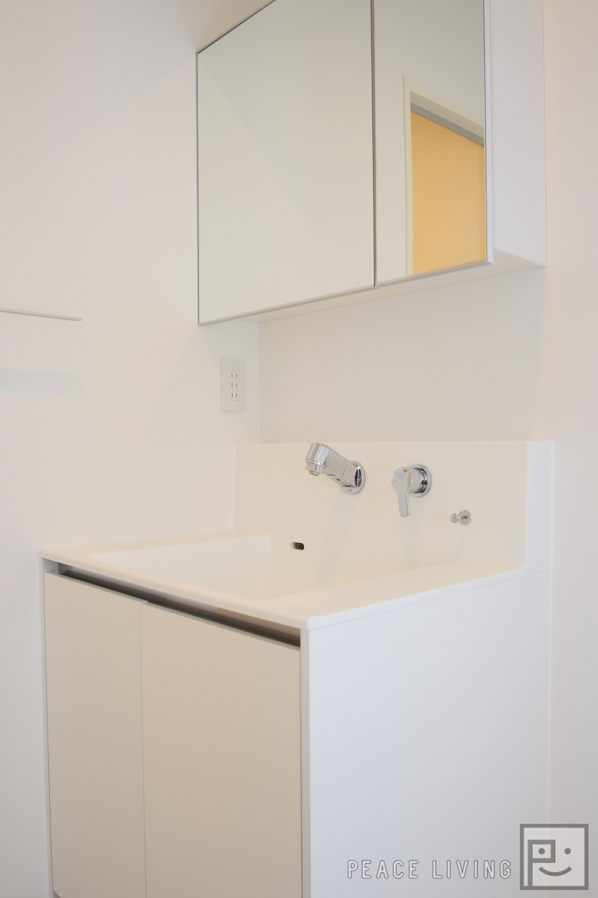 洗面設備　※同間取り別室の写真です。