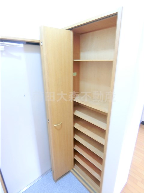 その他設備　玄関収納