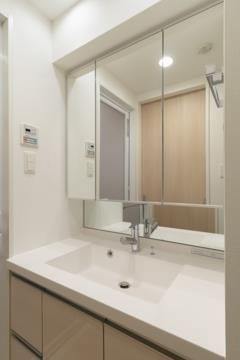 洗面設備　☆嬉しい独立洗面台☆