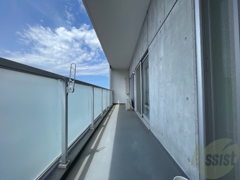 バルコニー　バルコニーが付いていますので一息ついてみてはいかがですか。