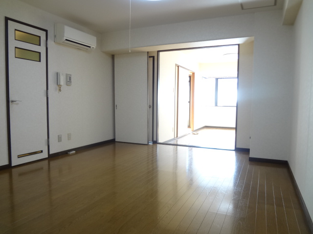 居室・リビング　LDK10帖です。