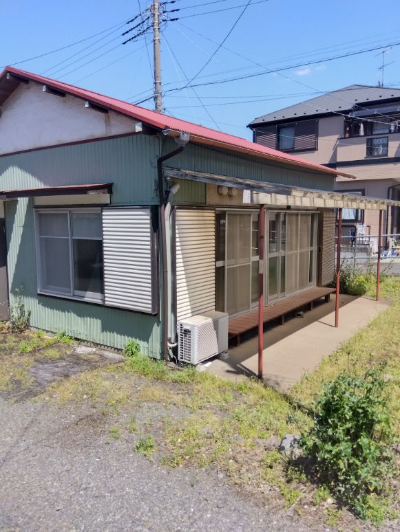 新倉貸家