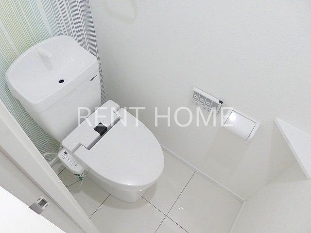 トイレ　ウォシュレット付きトイレです。