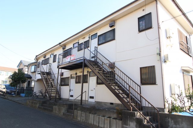 建物外観　閑静な住宅地
