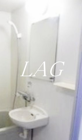 洗面設備　洗面台です。